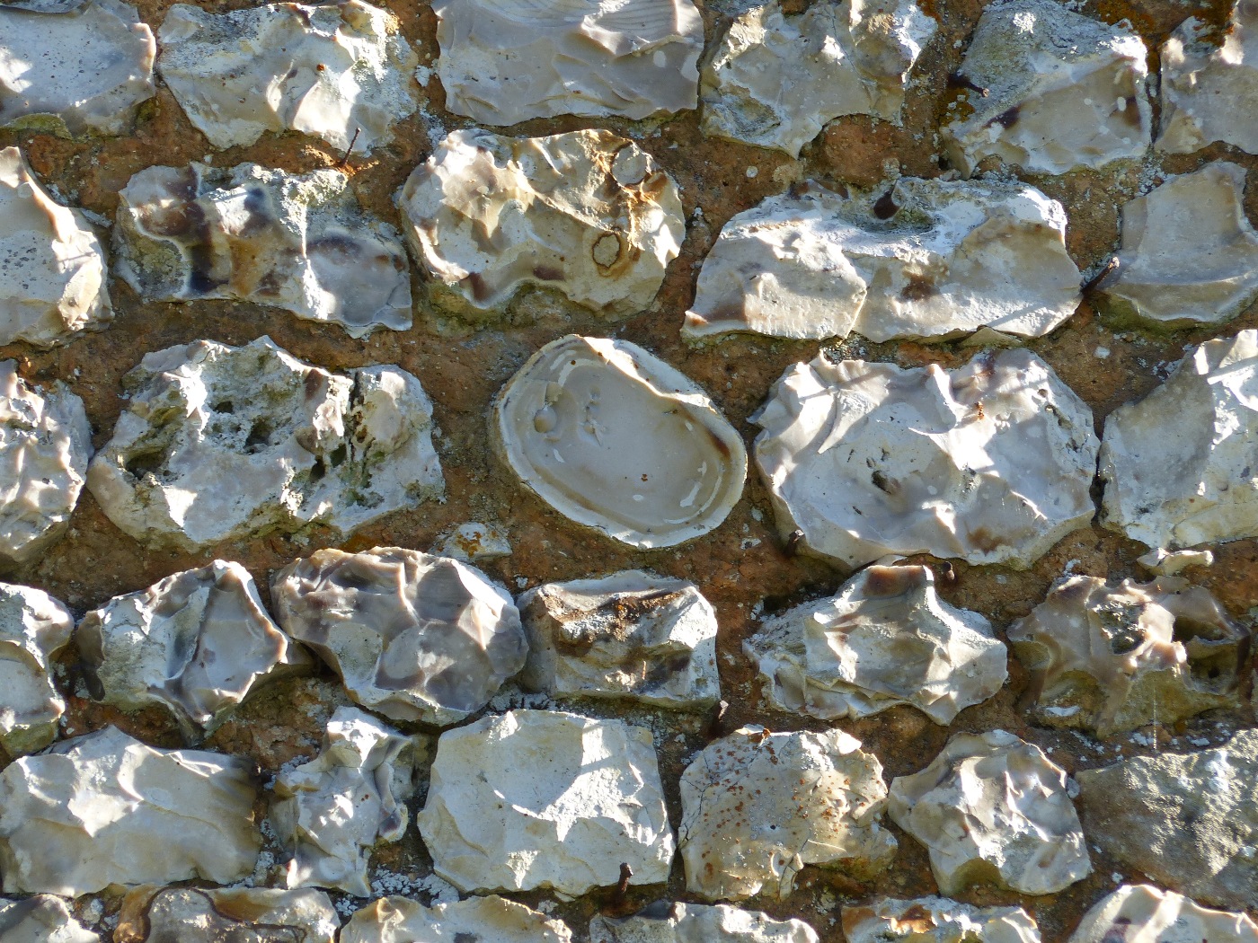 Mur de silex d'une maison normande à vendre dans le secteur de Saint Valéry en Caux