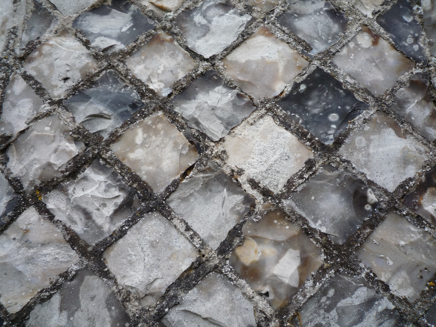 Silex taillés en losange d'une maison normande à vendre dans le secteur de Varengeville