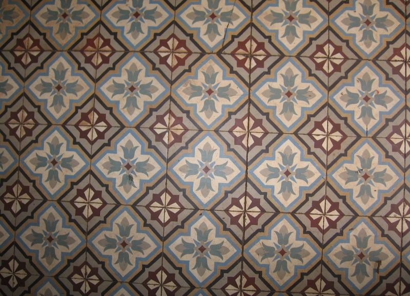 Carrelage dans une villa de bord de mer à vendre sur la cote d'albatre