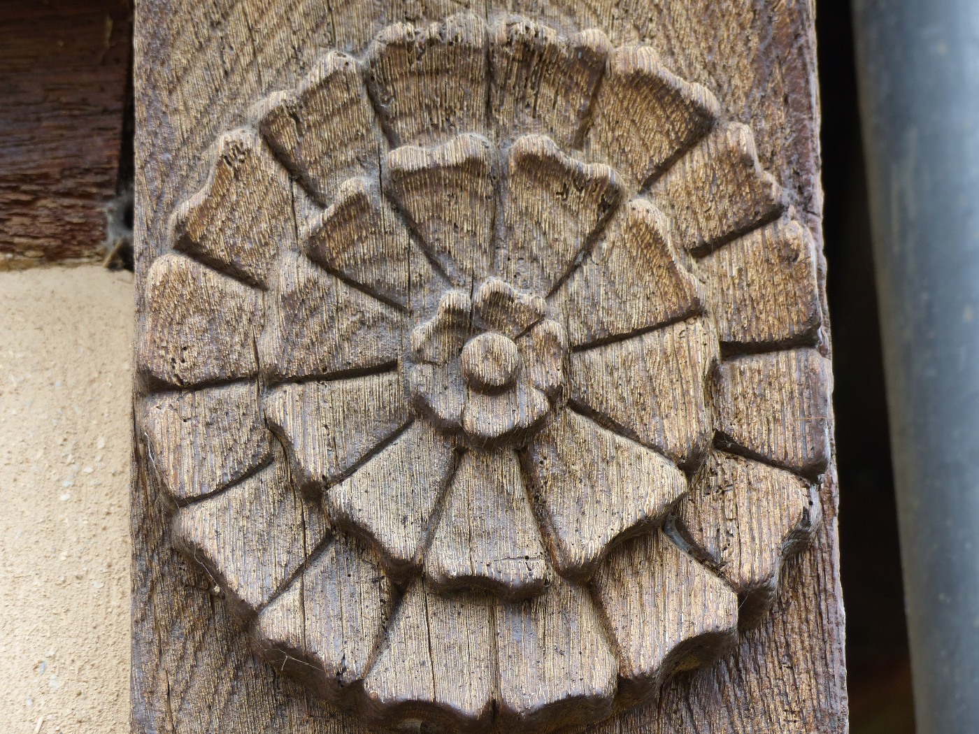 Détail de menuiserie d'une maison normande à vendre près de Varengeville