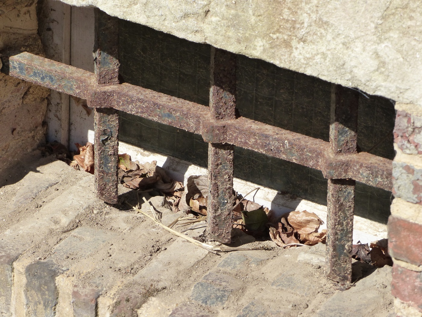 Grille en fer dans un manoir à vendre proche d'Etretat