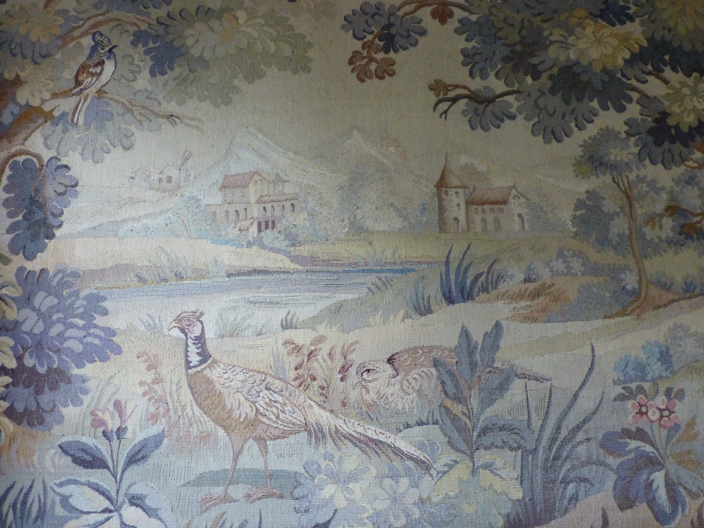 Tapisserie d'un chateau à vendre dans le secteur d'Yvetot