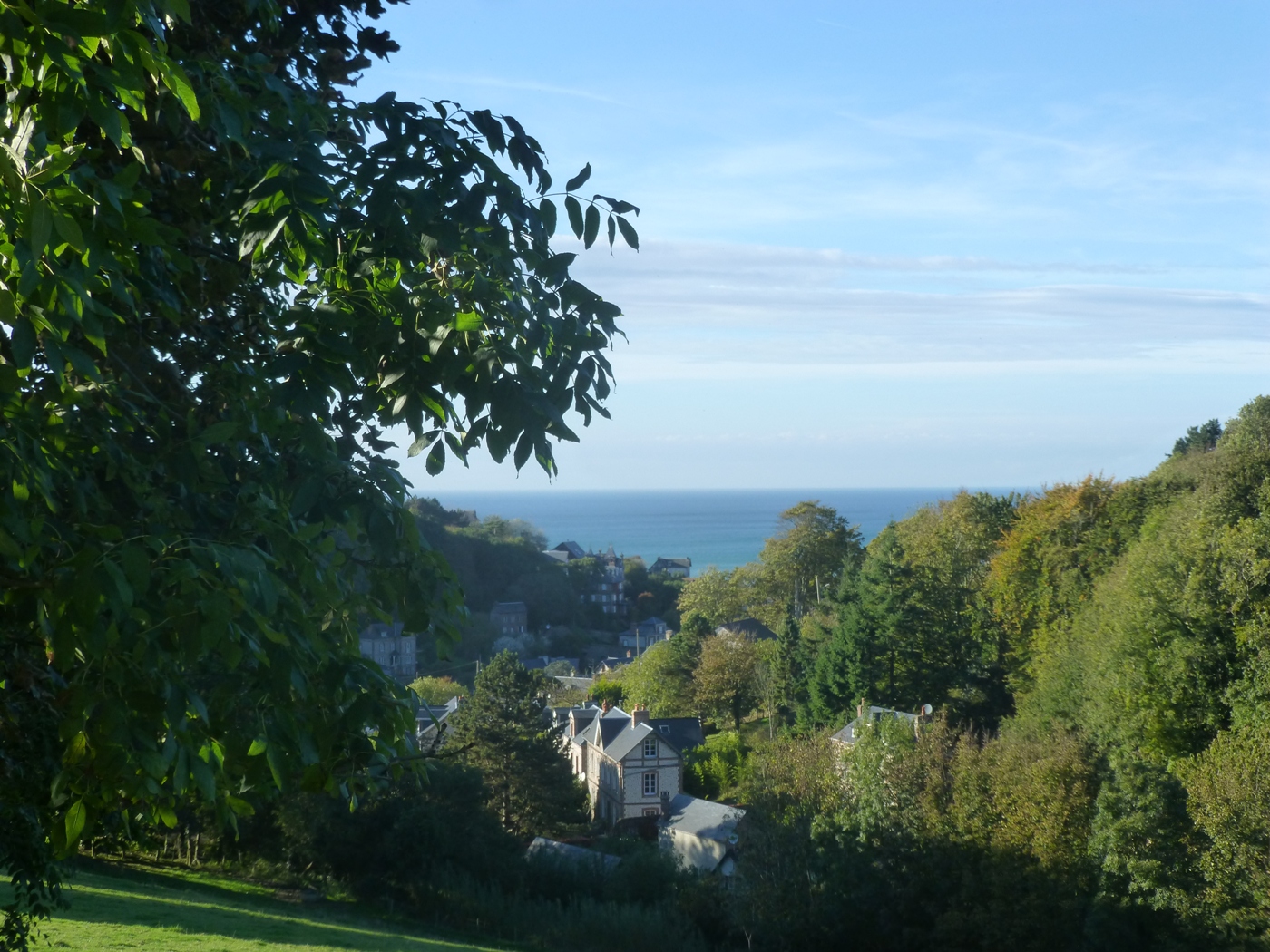 Arrivée aux Petites Dalles par Saint Martin aux Buneaux
