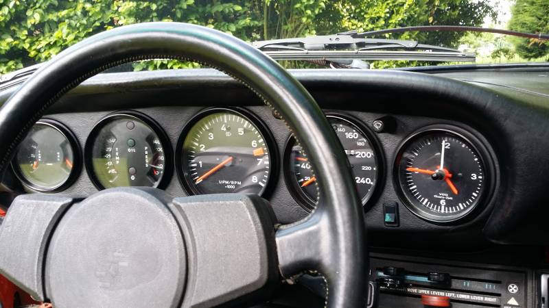 PORSCHE 911 S 1977